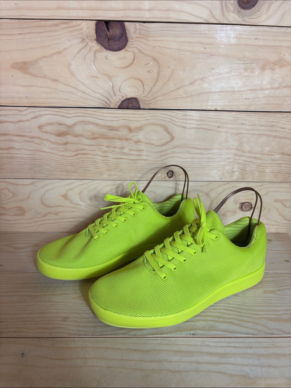 Atoms model 000‎ neon yellow sneakers 11.75